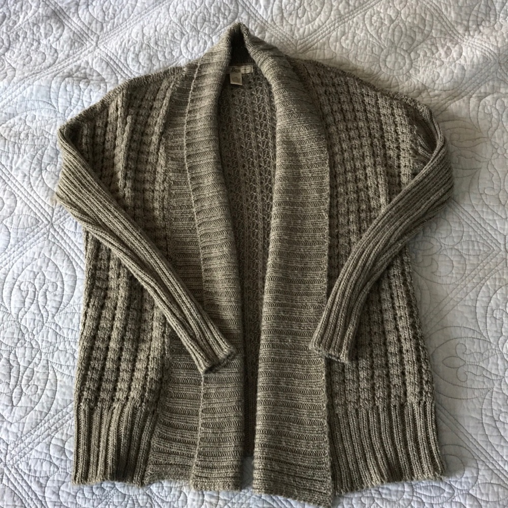 Knit cardigan